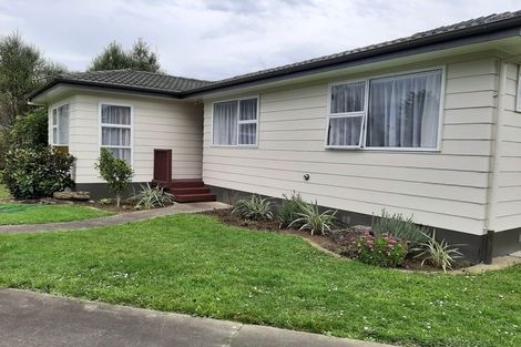 Photo of property in 44 Escort Grove, Awapuni, Palmerston North, 4412
