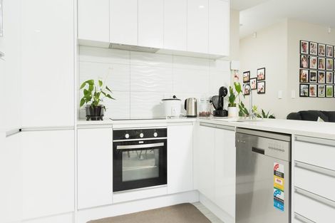 Photo of property in 43a Catkin Crescent, Papatoetoe, Auckland, 2025