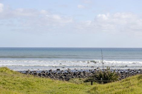 Photo of property in 387 Tipoka Road, Rahotu, Opunake, 4685