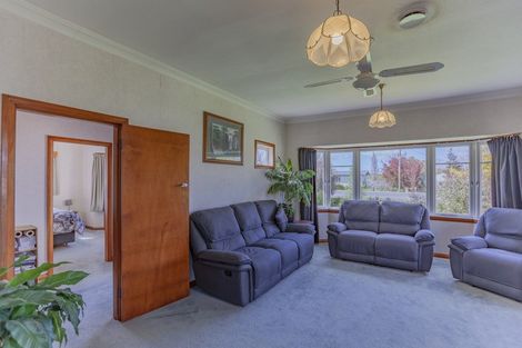 Photo of property in 2070 State Highway 2, Waipukurau, 4285