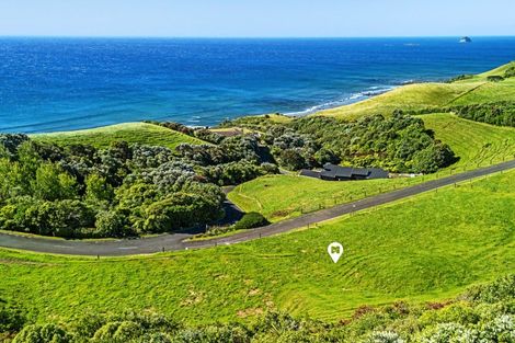 Photo of property in 19 Washer Road, Omata, New Plymouth, 4374