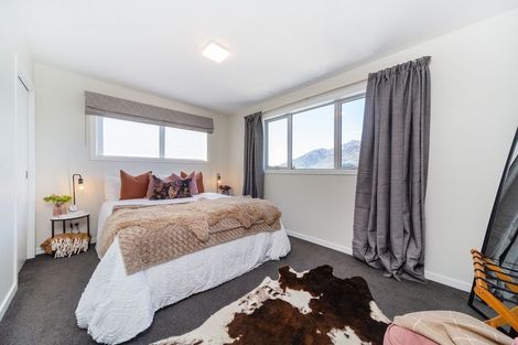 Photo of property in 3 Batsford Lane, Lower Shotover, Queenstown, 9371