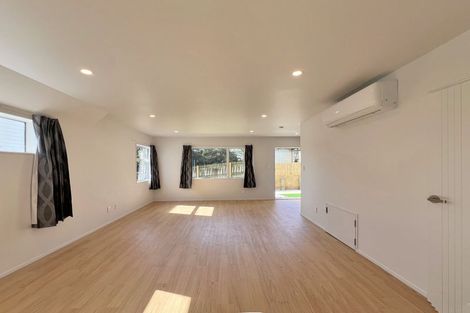 Photo of property in 2/16 Gaye Crescent, Otara, Auckland, 2023