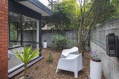 Photo of property in 30 Park Terrace, Christchurch Central, Christchurch, 8013