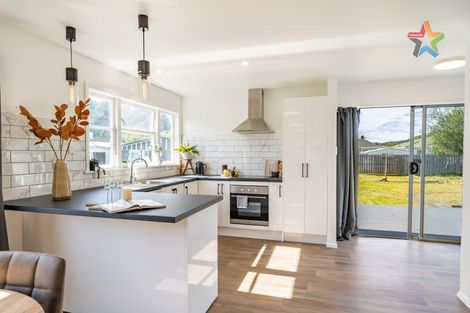 Photo of property in 11 Russell Road, Wainuiomata, Lower Hutt, 5014
