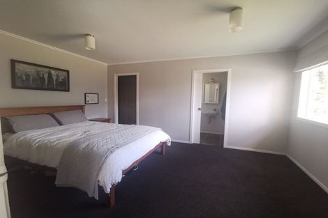 Photo of property in 1 Busing Avenue, Papakura, 2110
