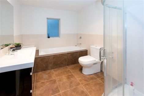 Photo of property in 32 Coolaghy Drive, Flat Bush, Auckland, 2019