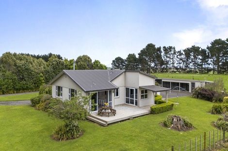 Photo of property in 3-5 Thompson Street, Shannon, 4821
