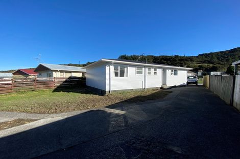 Photo of property in 20 Hamstead Street, Wainuiomata, Lower Hutt, 5014
