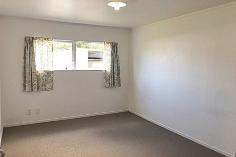 Photo of property in 6 Tangelo Place, Bucklands Beach, Auckland, 2012