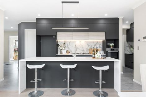 Photo of property in 15 Drumconnell Drive, Flat Bush, Auckland, 2019