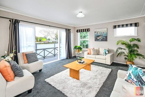 Photo of property in 431a Great South Road, Opaheke, Papakura, 2113