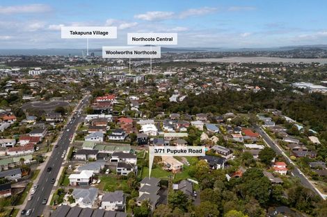 Photo of property in 3/71 Pupuke Road, Northcote, Auckland, 0627