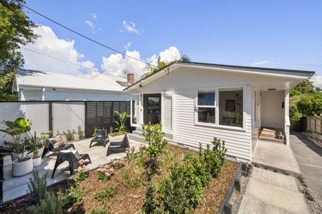 Photo of property in 11 High Street, Devonport, Auckland, 0624