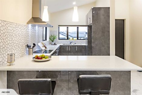 Photo of property in 6 Huamanu Street, Pukekohe, 2120