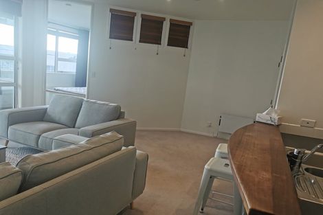 Photo of property in Stadium Garden Flats, 309/107 Thorndon Quay, Pipitea, Wellington, 6011