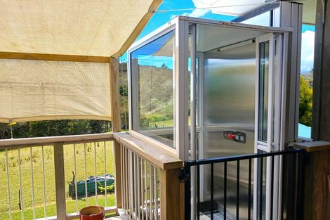 Photo of property in 11 Ocean View Road, Cable Bay, 0420