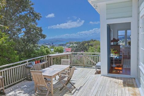 Photo of property in 53 Todman Street, Brooklyn, Wellington, 6021