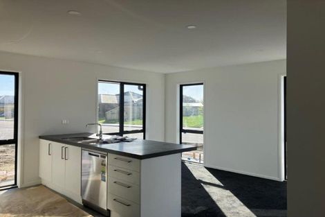 Photo of property in 1 Eldridge Street, Woodend, 7610