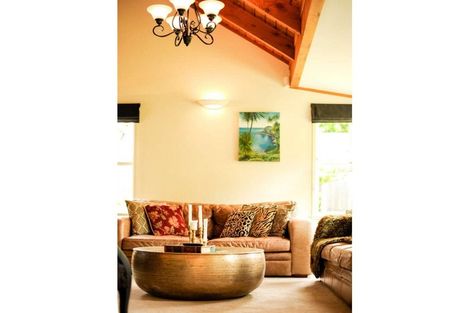 Photo of property in 11 Fairway Drive, Kerikeri, 0230