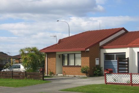 Photo of property in 1 Inverell Place, Mount Maunganui, 3116