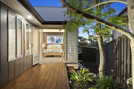 Photo of property in 11 Knoll Rise, Pukekohe, 2120