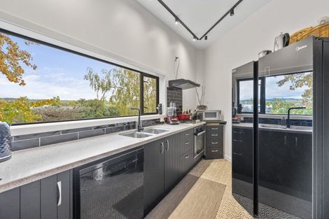 Photo of property in 101 Moteo Pa Road, Puketapu, Napier, 4183