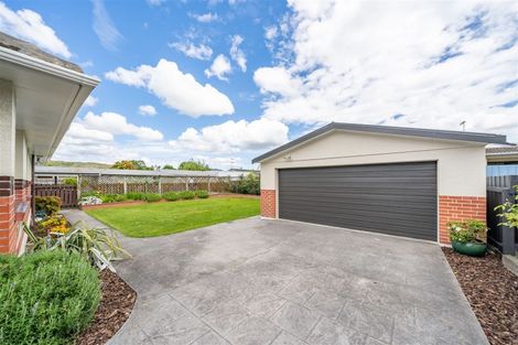 Photo of property in 19 Charles Street, Clouston Park, Upper Hutt, 5018