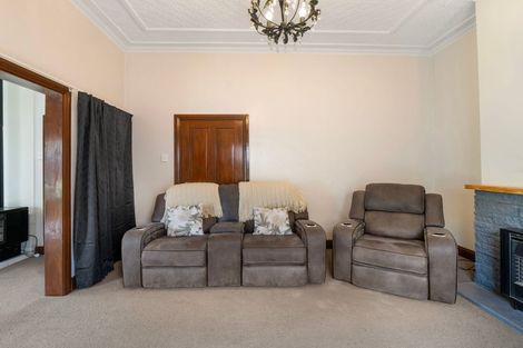 Photo of property in 102 Gonville Avenue, Gonville, Whanganui, 4501