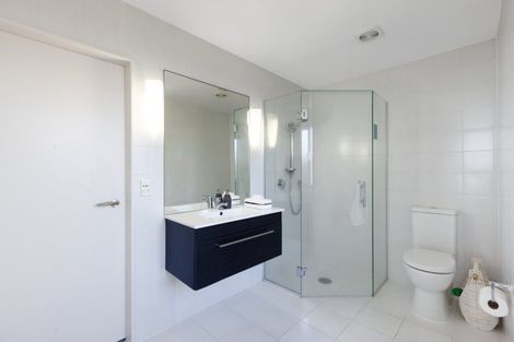 Photo of property in 5 Waiariki Street, Mount Maunganui, 3116
