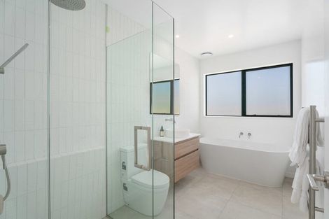 Photo of property in 22a Marjon Drive, Wanaka, 9305