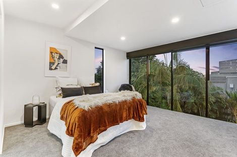 Photo of property in 4 Halyard Place, Te Atatu Peninsula, Auckland, 0610