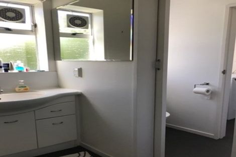 Photo of property in 11u2 Trafalgar Street, Johnsonville, Wellington, 6037