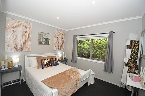 Photo of property in 7 Mountain Road, Kaiwaka, Maungaturoto, 0587