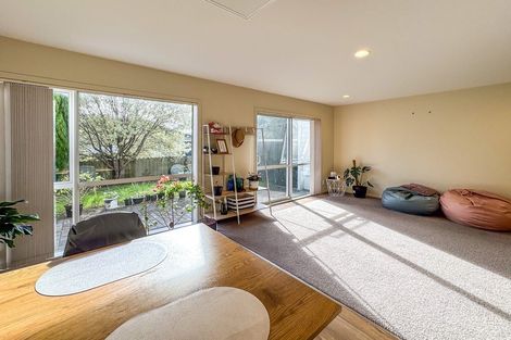 Photo of property in 7/78 Fernhill Way, Oteha, Auckland, 0632