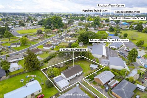 Photo of property in 3 Hunua Road, Papakura, 2110