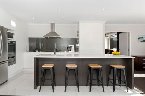 Photo of property in 18 Searle Drive, Patumahoe, Pukekohe, 2679