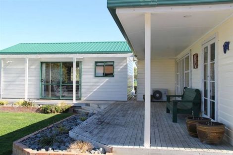 Photo of property in 241 Bremner Road, Karaka, Drury, 2113