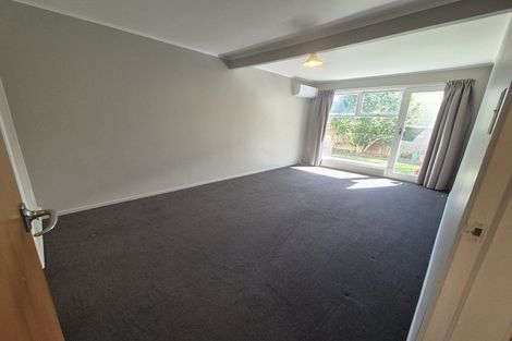 Photo of property in 2/10 Trevethick Grove, Woburn, Lower Hutt, 5010