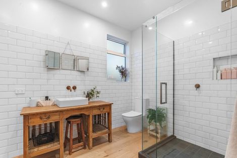 Photo of property in 64 Jeffreys Road, Fendalton, Christchurch, 8052