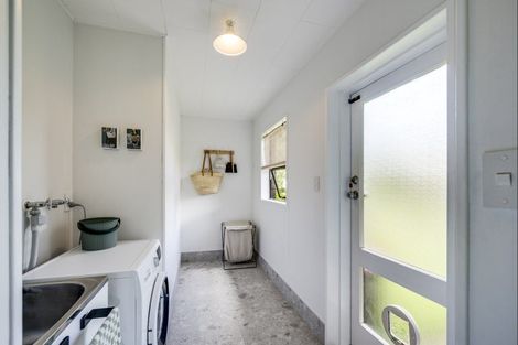 Photo of property in 42 Simla Avenue, Havelock North, 4130