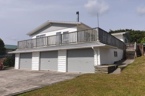 Photo of property in 16 Thimble Lane, Whitby, Porirua, 5024