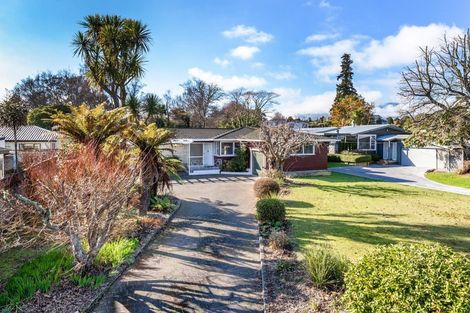 Photo of property in 28 Ngamotu Road, Taupo, 3330