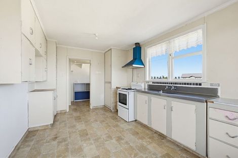 Photo of property in 2/38 Wordsworth Crescent, Maraenui, Napier, 4110