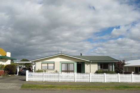 Photo of property in 15 Mclean Terrace, Waipukurau, 4200