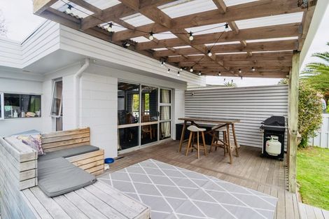 Photo of property in 10 Storey Avenue, Forest Lake, Hamilton, 3200
