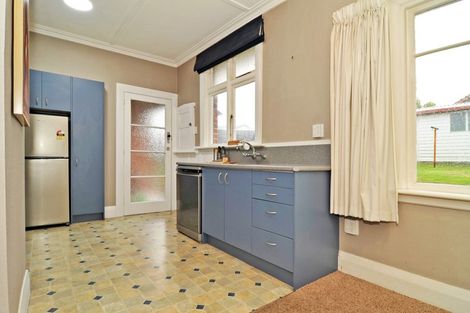 Photo of property in 98 Middleton Road, Kew, Dunedin, 9012