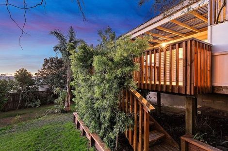 Photo of property in 3 Seabar Place, Glen Eden, Auckland, 0602