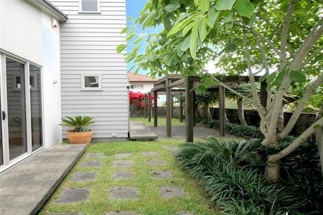 Photo of property in 53 Coachman Drive, Flat Bush, Auckland, 2016