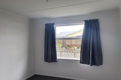 Photo of property in 613 Queen Street East, Levin, 5510